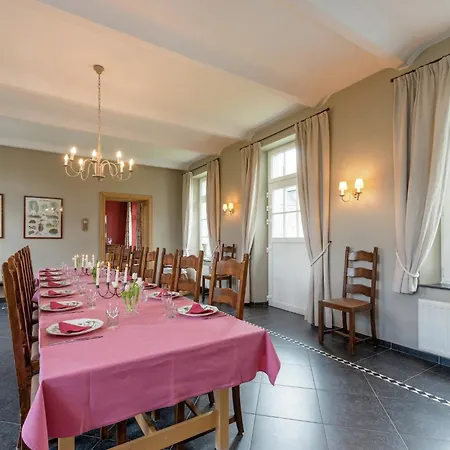 Le Hameau Du Chateau Elegance And Serenity *