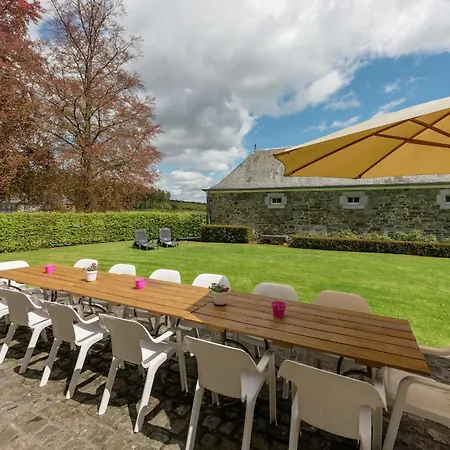 Le Hameau Du Chateau Elegance And Serenity 別荘