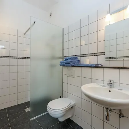 Le Hameau Du Chateau Elegance And Serenity *