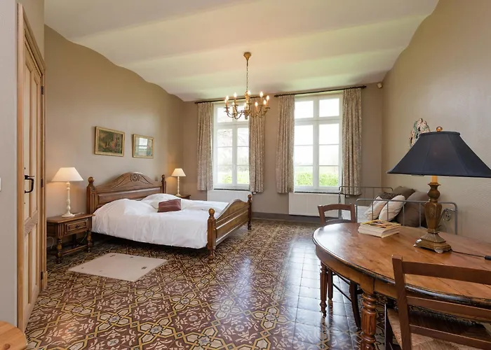 Le Hameau Du Chateau Elegance And Serenity