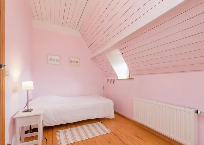 Le Hameau Du Chateau Elegance And Serenity *